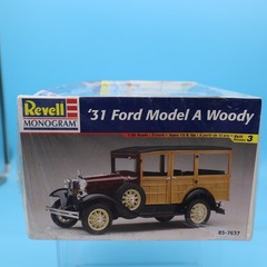 Revell Monogram ’31 Ford Model A Woody 1:25 Plastic Model Kit 85-7637 New Sealed