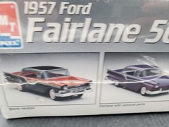 🚦🔥AMT/Ertl 1957 Ford Fairlane 500 Vintage 1993 1:25 Model Kit NEW SEALED #8028