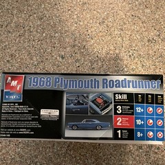 AMT Ertl 1968 Plymouth Roadrunner 1:25 Plastic Model Kit Skill 2 #31549