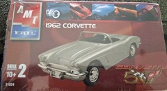 AMT ERTL 1962 CHEVY CORVETTE Silver 50th Anniversary Model Car Kit – NEW SEALED!