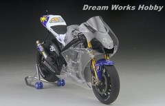 AwardWinner Built Tamiya 1:12 Yamaha Team Yzr-M1 ’09 Rossi Clear Full View+Fork