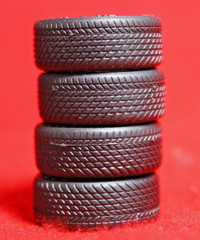 TIRES (4) BEAUTIFUL WIDE TRAC G/YEAR MSC & MUSTANG WHEELS 5-STAR 1/25 SCALE