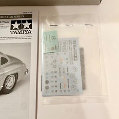 Tamiya 1:24 Sports Car Series No. 338 Mercedes-Benz 300 SL Model Kit #24338