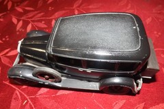 HUBLEY FORD 4 DOOR SEDAN 2 METAL MODEL KIT HOT ROD PARTS REPAIR 1:20 JUNKYARD
