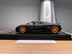 Koenigsegg CCXR – Storm Black matte – 1/18 scale model car