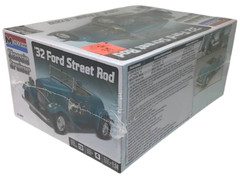 Monogram ’32 Ford Street Rod Classic Cruiser Level 4 1:24 0882 NEW