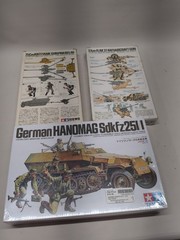 Lot(3) Tamiya WWII German Kits 35020 Hanomag 35047 Antitank GUN 35145 FLAK