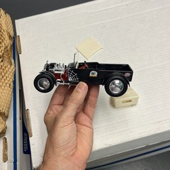 Monogram Black Widow 1960 Ford Model T 1:24 ?Scale Plastic Model Kit Built Car