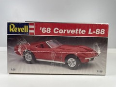 Revell Corvette C5-R Endurance Racer and ’68 Corvette L-88 1:25 BUNDLE