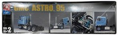 AMT/Ertl GMC Astro 95 Semi Highway Tractor 1:25 Model Kit NEW SEALED 2004 #38164