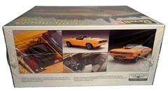 Revell 1971 Plymouth Hemi ‘Cuda Convertable Model Kit 1/24 Sealed 85-2381 (B46)