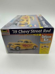 Revell Monogram 85-6640 1939 Chevy Street Rod Deluxe Kit 1/24 Sealed 1998