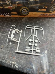 mpc 1984 gmc pickup model kit 1:25 toll bar, brush guard winch parts only.