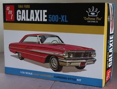 AMT 1964 Ford Galaxie 500-XL 1:25 Scale Model Kit NEW Reissued flawless Open kit