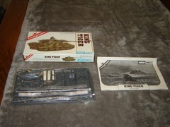 Aurora ESCI 6201 Model kit KING TIGER Box Opened 1/72 Kit Factory Sealed 1977