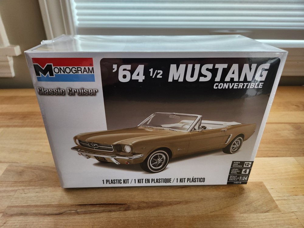 Monogram 1964 1/2 Mustang Convertible 1:24 Model Car Kit, New In Sealed Package.