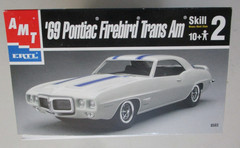 AMT ERTL ’69 1969 PONTIAC FIREBIRD TRANS AM 1:25 SCALE MODEL CAR KIT 8586 2001