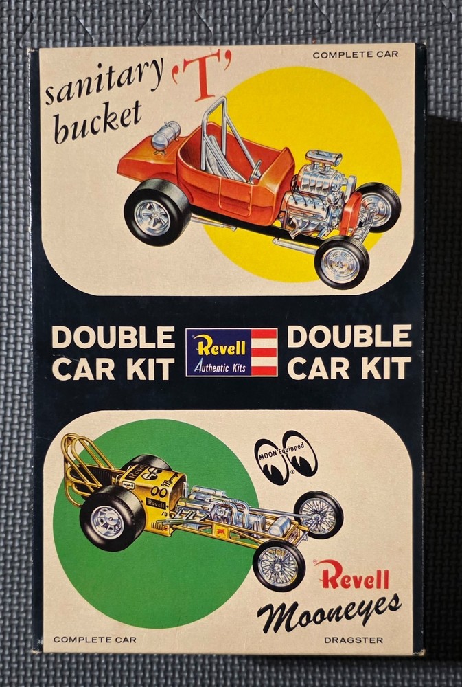 Mooneyes dragster – Sanitary T double kit from 1963 complete & unbuilt