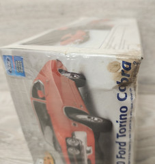 Revell Muscle 70 Ford Torino Cobra Model Kit 1/25 Scale Sealed READ!