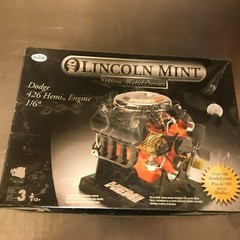 Lincoln Mint Dodge 426 Hemi Engine 1/6 – AE 1