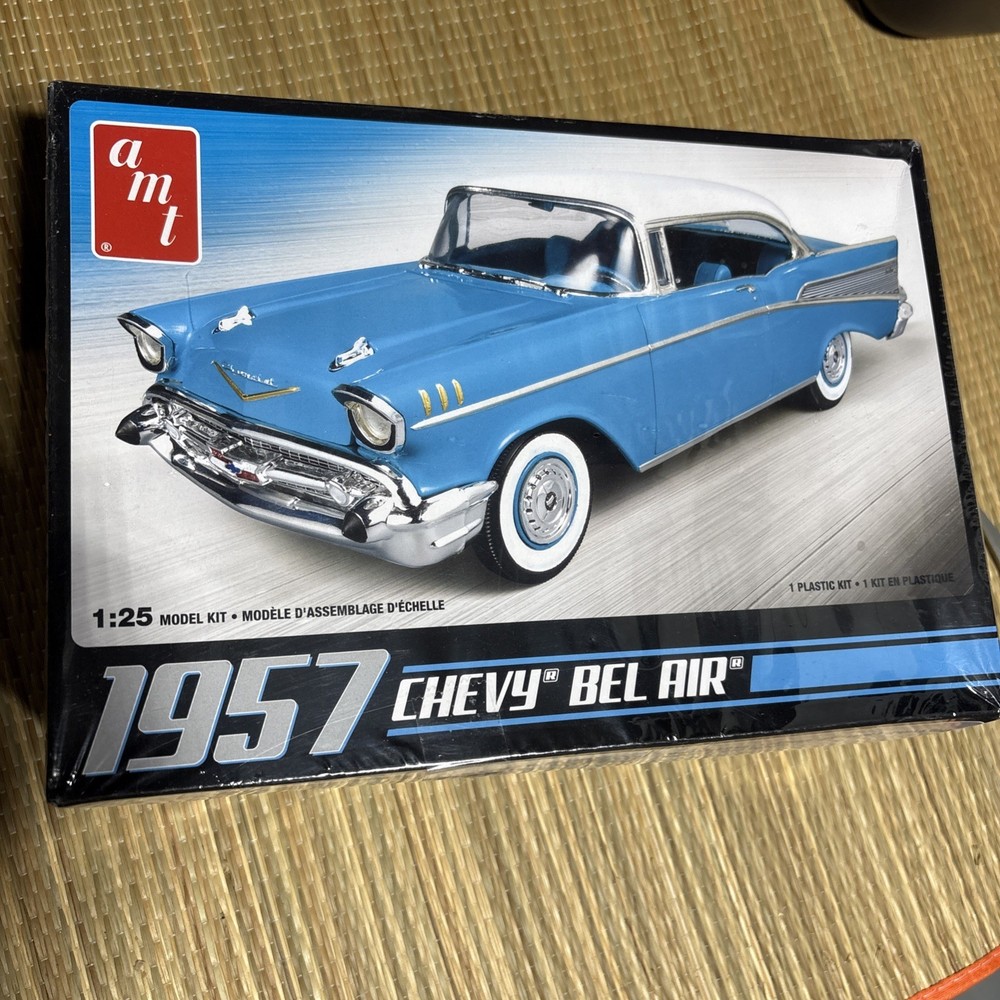 1957 Chevy Bel Air 1:25 Scale AMT 638 #AMT 638M/12 New Sealed Plastic Model Kit