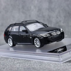 For King 1:64 Scale Black M5 E60 Wagon Sports Diecast Display Toy Collection