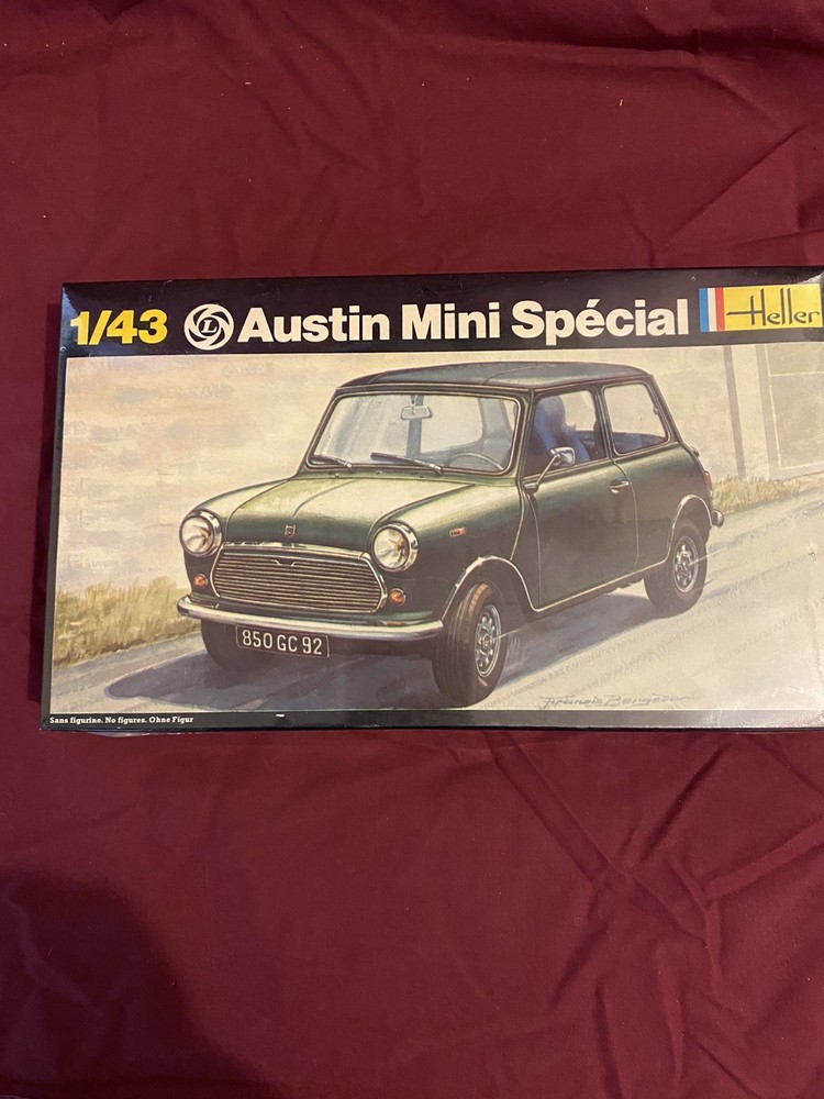 Heller Austin Mini Special Model Kit Vintage 1/43 184