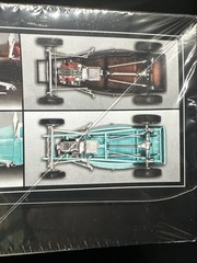 1929 29 FORD Model A Roadster REVELL 1/25 Scale 2 in 1 Plastic Kit Lvl 5 Sealed