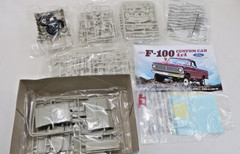 Moebius Models 1230 1/25 1970 F-100 Ford Custom Cab Model Kit