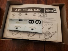 REVELL 1/25 Rare/Vtg CHEVY CAMARO Z28 POLICE CAR 7210 New Open Box Complete