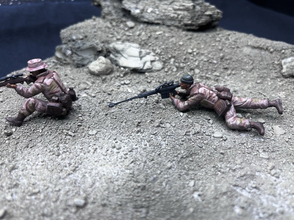 1/35 Scale Military Diorama Base Terrain Display Model Soldiers Figures Diecast
