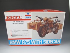 ERTL BMW R75 With Sidecar 1:9 Scale Model Kit