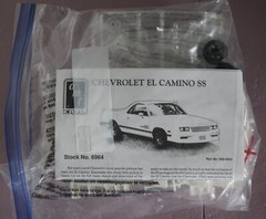 Chevrolet El Camino Model Kit 1/25 NOS from 1998 bags sealed no box!