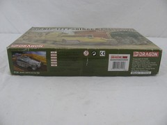Dragon 1/35 German Sd.Kfz.171 Panther A Early Type Tank Model Kit #6160 Read!