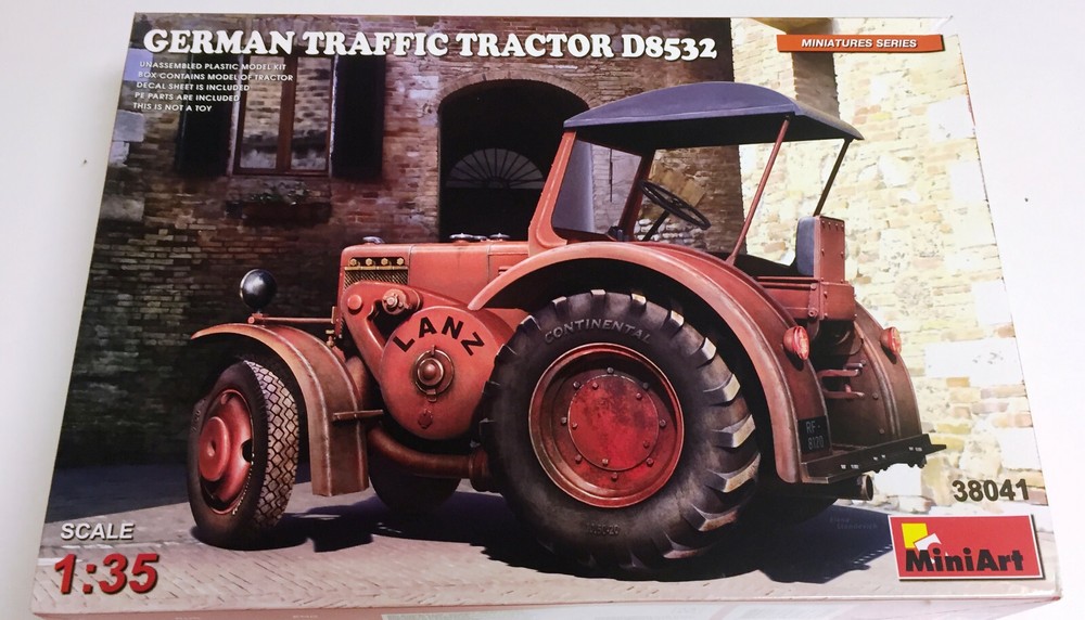 MiniArt 1/35 Lanz Bulldog D8532 German Traffic Tractor