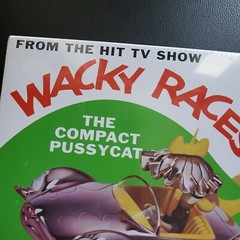 1/25 Wacky Races Compact Pussycat Figure Snap MPC Model Kit Penelope Pitstop New