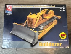 NEW AMT/ERTL #31769 1:25 SCALE BULLDOZER KIT FACTORY SEALED