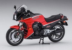 Hasegawa 21783 1/12 Scale Model Kit Kawasaki GPZ900R A2 1985 Ninja 900 ZX900A