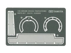 TAMIYA Military Model 1/35 M1A1 Abrams Tank Ukraine 25216