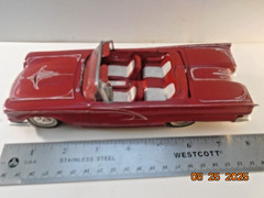 AMT, 1959 Ford Thunderbird Conv. Red, 1/24