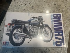 RARE – Tamiya 1/6 BMW R75 Motorcycle – Big Scale Model Kit – NIB !