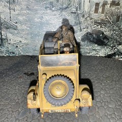 BUILT 1/35 TAMIYA German TYPE 82 KUBELWAGEN W/MG34 2 SS Figs Weathered NICE!!