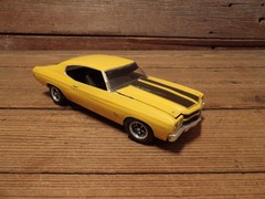 Vintage 1970’s CHEVROLET CHEVELLE SS 454 Car Model Kit – Junkyard Parts!