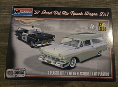 Monogram 85-4193 1957 Ford Del Rio Wagon Police Car 2n1 Model Kit 1/25 McM (B46)