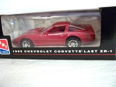 AMT/ERTL 1995 Chevrolet Corvette Coupe Last ZR-1 Promo Model #6993 Torch Red