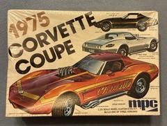 Vintage MPC 1975 Corvette Coupe. 1/25. #1-7505.