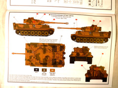 1/35 Airfix German Tiger I Early Version 1942 Markings 4/2 Ver N Africa # A1357