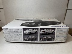 Aoshima Nissan Cima / President F50 2003 1/24 Model Kit (NEW OPEN BOX) RARE