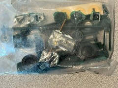 RARE VINTAGE AHM Wind Up Motorized Lotus 33 GP 1:32 Scale Model Kit