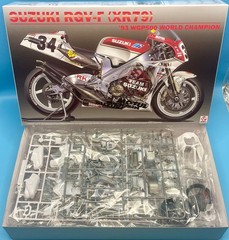 BEEMAX PLATZ 1/12 BX13001 Suzuki RGV 500 Gamma XR79 MotoGP 1993 Brand New